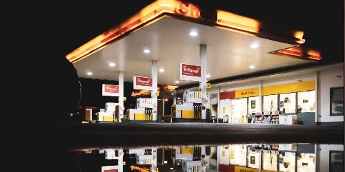 Oil and Gas (4) Oil and Gas